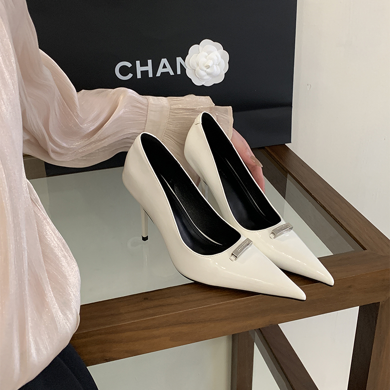 Black High Heels Women 2026 New Style Elegant French Professional Letter Metal Buckle Decor - Image 4