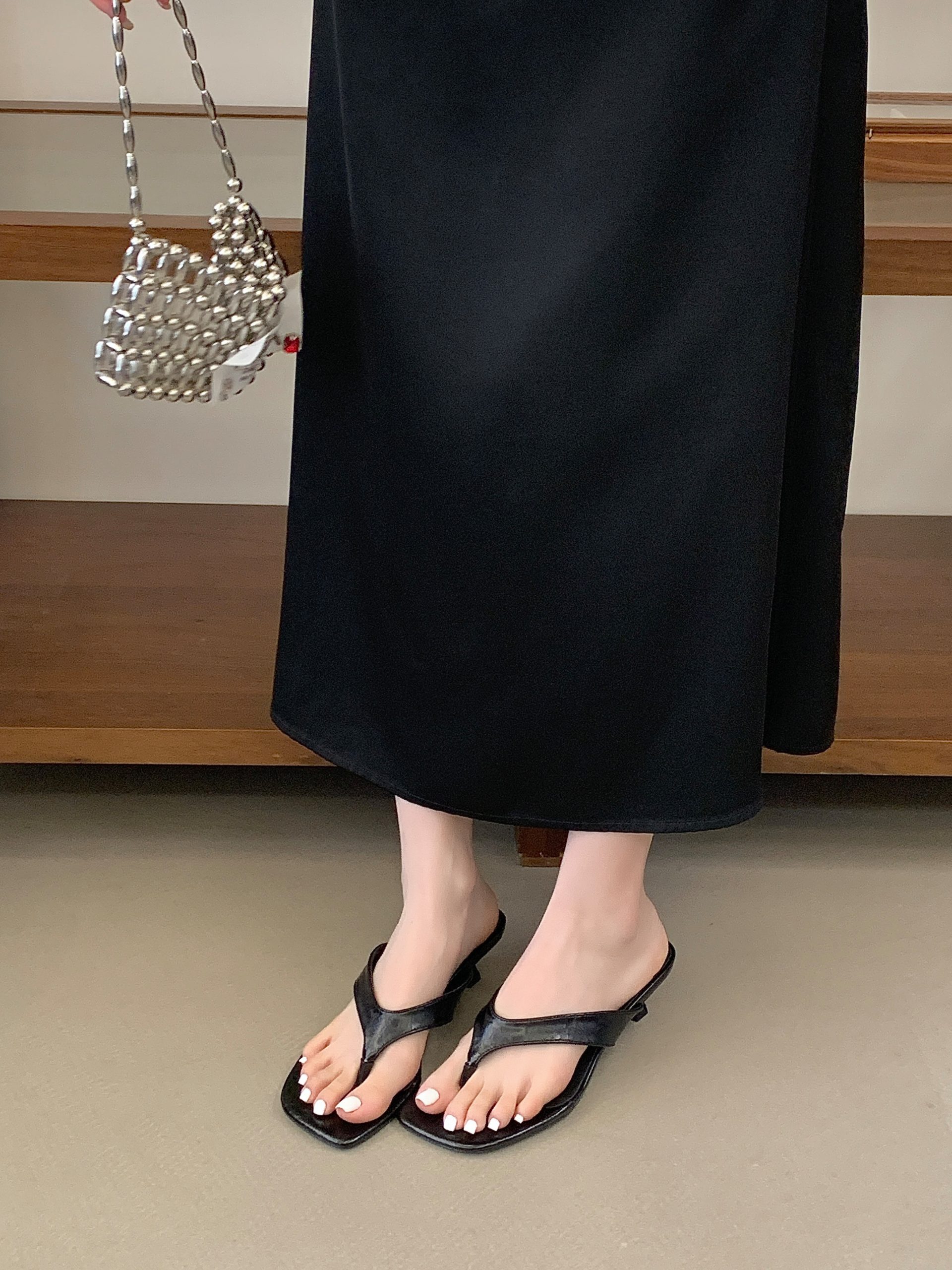 SHIZHUONI Women's French High Heel Toe Separator Slippers 2026 New Summer Thin Heel Comfortable Square Toe Clip Toe Sandals - Image 3