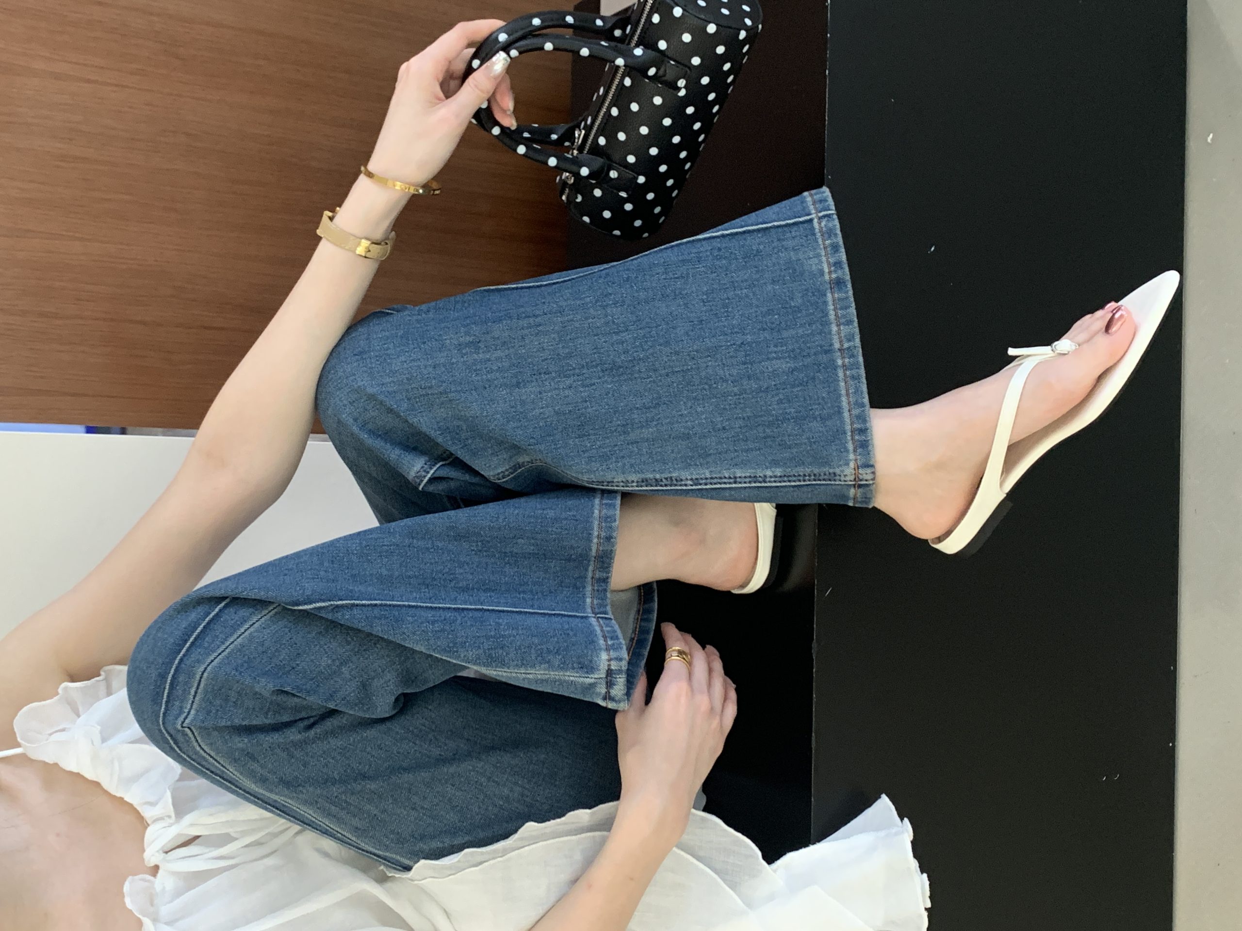 Women's Summer 2026 New Flat Pointed Toe Sandals Flip Flops Toe Separator Roman Anti-Slip Casual Slippers - Image 3